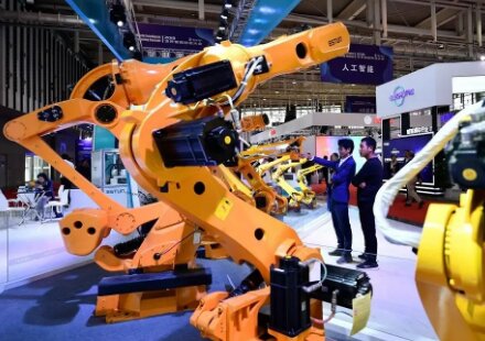 2025������ʹ�ҵ�Զ�����������չ���Ὣ������Щ�¼��������飿