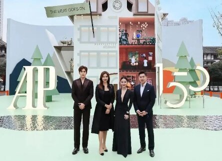 ����ȫ���׼�ȫ�¸��Ʒ���ڳɶ�ʢ����Ļ�������ĺ���������