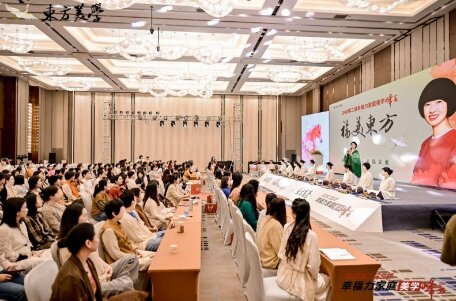 �ڶ����Ҹ�����ͥ��ѧ�����Ļ���Զ�����ѧ���ܵ���Ů�����Գɳ�