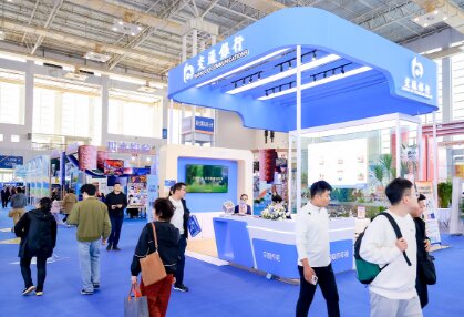 ��ͨ���������������������ϲ����Զ�Ԫʵ��������Ͻ�����ͼ��