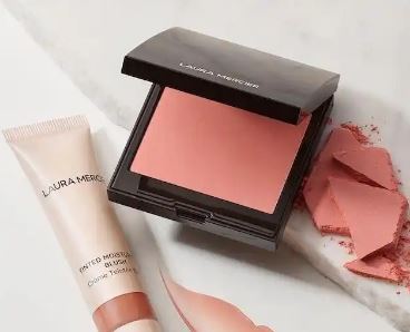 ���ռ��롪��Laura Mercier �������쾡�Է�ʽ��Χ��