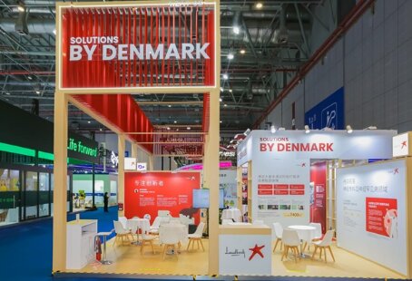 鱱ڰ˽ᣬչʾר񾭺³ɹ