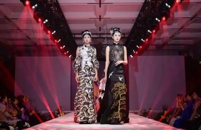 ������ѧ����ɫ���㡱 ���۴����ڽ������ݾٰ�