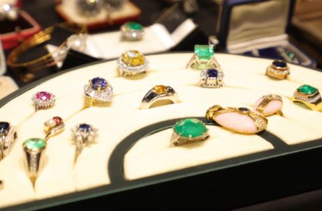 2025ʮŽɶ鱦չӰΣЩƷ